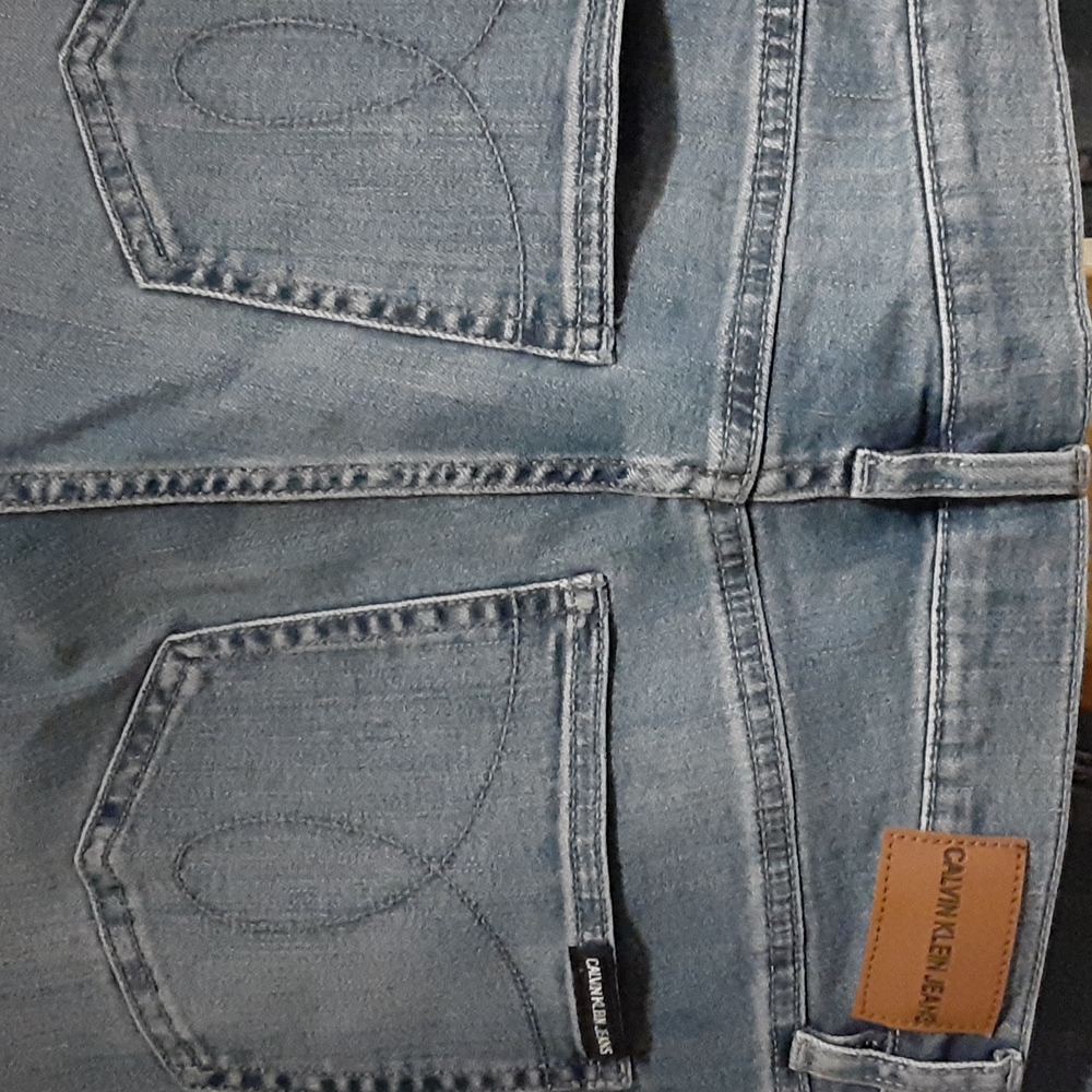 Jeans - Picture 4 of 4
